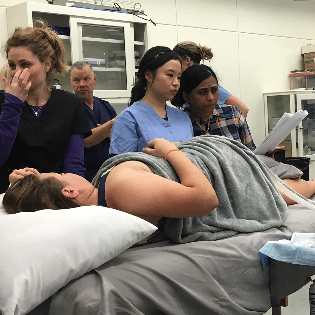 Onsite lab with students training.